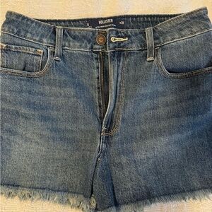 NWOT Hollister Classic Blue Jean Shorts